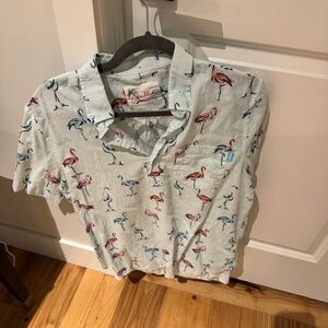 Chubbie's Size Medium Men's Flamingo Linen 1/4 button shirt